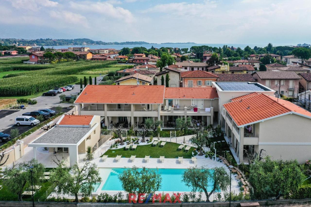 Le Ville Della Romantica Manerba del Garda Exteriör bild
