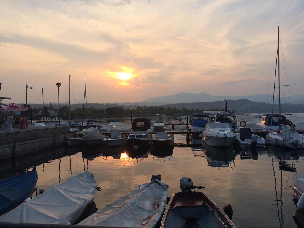 Le Ville Della Romantica Manerba del Garda Exteriör bild
